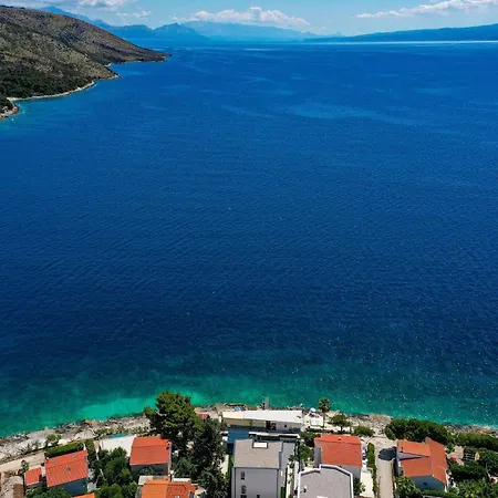 Σπίτι διακοπών Beautiful In Okrug Gornji